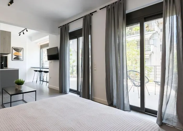 Academy Elegant Apartment #301 / Stunning Terrace