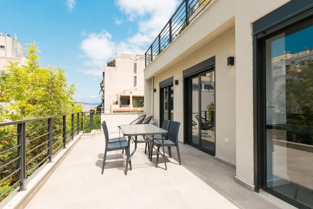 Academy Elegant #301 / Stunning Terrace *