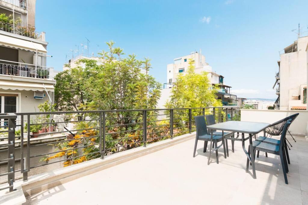 Academy Elegant #301 / Stunning Terrace Athen